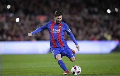 Quelle est la taille de Messi ?