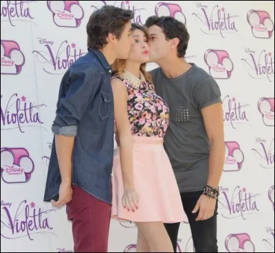 Pourquoi Violetta ne veut-elle pas sortir avec Diego ?