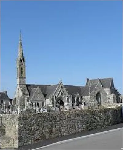 Je vous emmène dans le Pays Glazik, à Saint-Nic. D'après-vous, nous serons en région ...