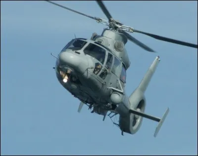 Quelle force armée utilise cet hélicoptère ?