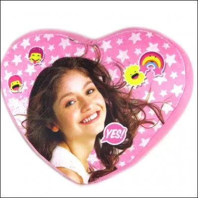 De qui Luna est-elle amoureuse ?