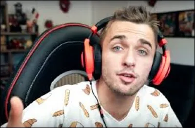 Quelle est sa chaîne secondaire ?