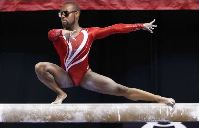 Quel âge a Maître Gims (Gandhi Djuna) ?