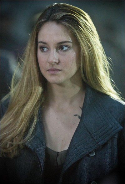 Quelle actrice incarne Tris ?