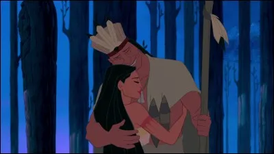 Pocahontas, une légende indienne - Quel objet, ayant appartenu à son épouse, Powhatan offre-t-il à sa fille ?
