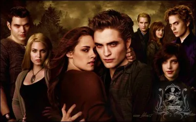 A la fin du premier Twilight est-ce que Bella est devenue un vampire ?