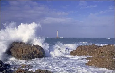 Qui fut la première femme à traverser la Manche à la nage ?