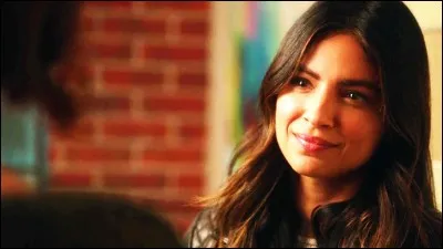 Dans quelle série se trouve le personnage de Maggie Sawyer ?
