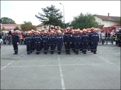 Avant d'être pompier nous pouvons entrer en tant que...