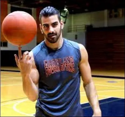 Qui joue le r&ocirc;le de Garrett ?