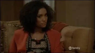 Qui joue le r&ocirc;le de Lana Bracelet ?