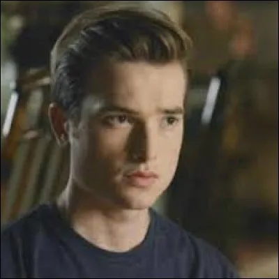 Qui joue le r&ocirc;le de Jace ?