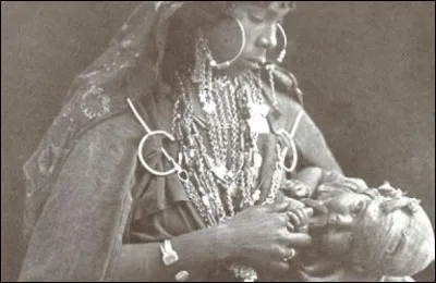 Peuple issu du fils d'Abraham et d'Agar, ils furent la tige des Arabes. Qui sont-ils ?