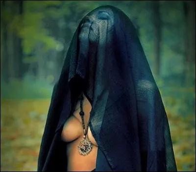 Parenté avec les hébreux en désignant Loth comme l'ancêtre commun de ce peuple issu du commerce incestueux de l'aînée d'une de ses filles. Qui sont-ils ?