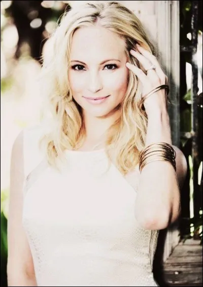 Quel &acirc;ge a-t-elle ? (2017)