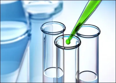 Je contrôle le taux de nitrates. Je teste donc les ...