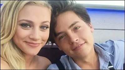 Comment s'appelle son petit ami dans cette série ?