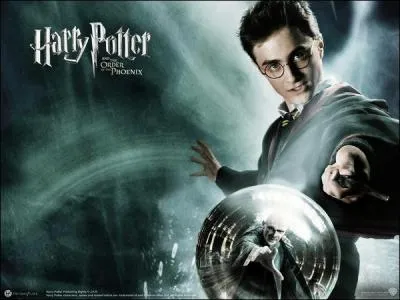 Dans les diffrents livres de Harry Potter, quelle formule magique utilise-t-on pour lancer le sortilge du Patronus ?