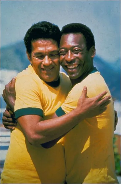 Qui a gagné trois fois la Coupe du monde avec son équipe ?