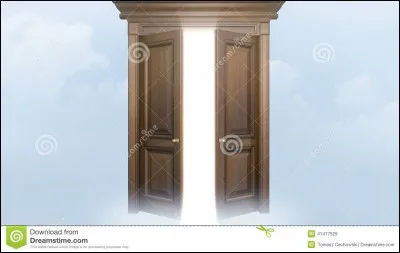 Quand "Paladium" a-t-il ouvert pour la première fois ses portes (en V1) ?