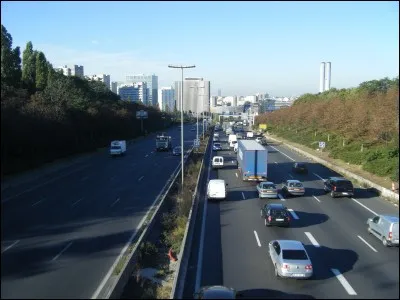 De quelle ville l'autoroute A3 part-elle ?