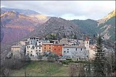 Village azuréen, Rigaud se stue dans le département ...