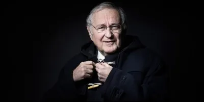 Du haut de son score de 0.18 % d'intentions de vote au 1er tour de l'élection présidentielle, quel est le slogan de Jacques Cheminade ?