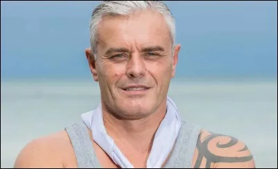 Comment s'appelle ce candidat ?