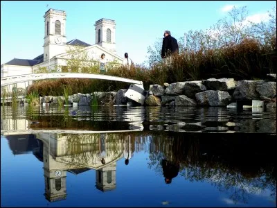 Quelle est la préfecture de la Vendée ?
