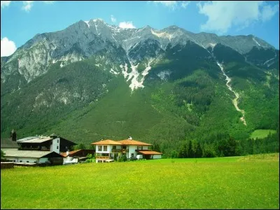 Quelle est la bonne orthographe du nom de cette maladie tropicale ?