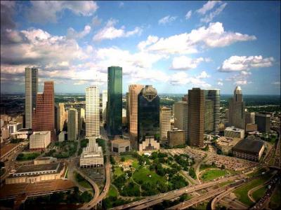 Dans quel pays se situe la ville de Houston ?
