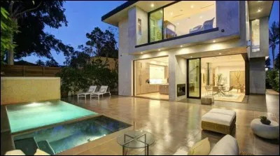 À qui est cette maison ?