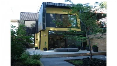 À qui est cette maison ?