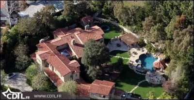 À qui est cette maison ?