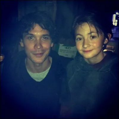 Comment s'appelle l'acteur qui interprète Bellamy, enfant ?