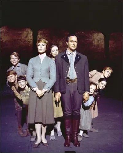 Avez-vous reconnu le film ? Monsieur, Madame et les sept enfants ont tous un don. Quelle est la fleur ?