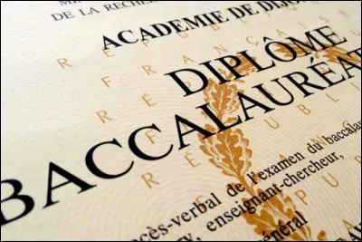 Baccalauréat - Le premier baccalauréat date du XIIIe siècle en France, grâce à l'apparition de l'université de Paris (La Sorbonne). Naturellement...