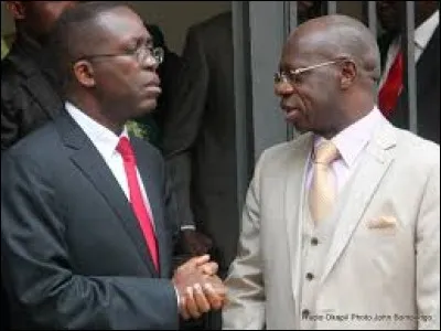 Qui a chanté "Noir c'est noir" ?