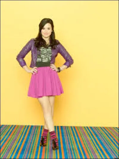 Dans quelle autre série se fait-elle connaître ?