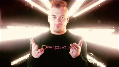 Jul a fait des featuring avec...