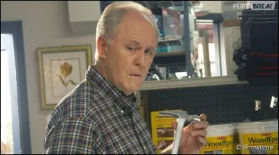 Par qui s'est fait tuer Rita, la femme de Dexter ?