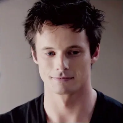 Quel est le nom de ce personnage ?