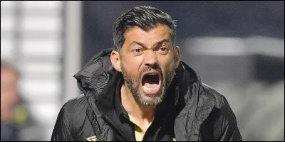 Combien y a-t-il de coachs portugais dans la 2e partie de Ligue 1 2016-2017 ?