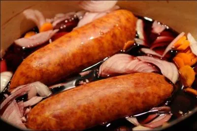 Cette charcuterie est :