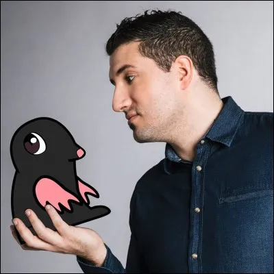 Le connaissez-vous ? C'est Taupe 10 ou Thomas Gekko, il a dépassé il n'y a pas longtemps 1 200 000 abonnés. Quel âge a-t-il ?