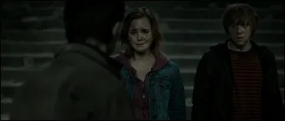 Qui dit : "Ça ne rien change rien s'il est mort, des gens meurent tous les jours. Des amis, de la famille..." ? (Film 8)