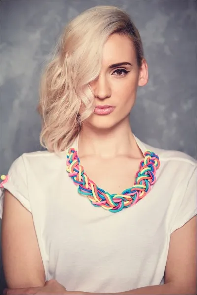 Comment s'appelle-t-elle ?