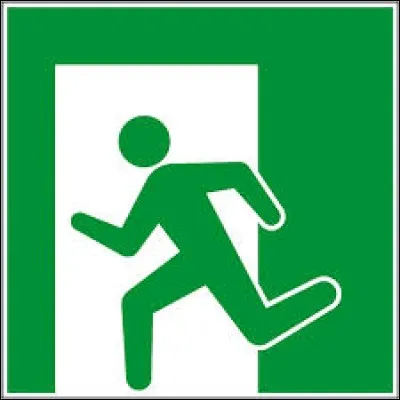 Généralement, les lieux publics sont équipés d'une sortie...