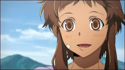 Cette fille a fait semblant de mourir pour attraper Yukiteru, Yuno et Akise. Mais elle est la fille de quel possesseur de journal ?