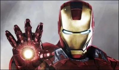 Qui est cet homme en armure? DC Comics ou Marvel ?